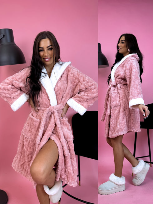 Fluffy Robe with Cable Knit Pattern - PINK